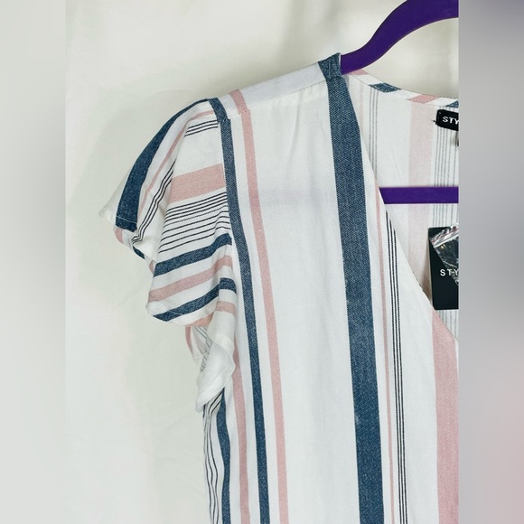 NWT Style Envy - Button Up Crop Top, White w/Pink & Blue Strips (Small) - Picture 4 of 7